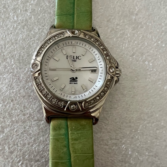 Relic by wet fossil crystal accent with green genuine leather watch - Picture 2 of 9